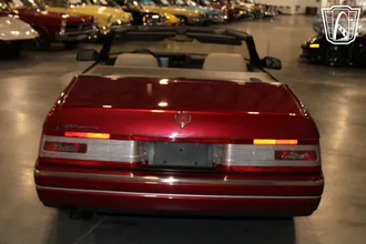 1993 Cadillac Allante photo 4
