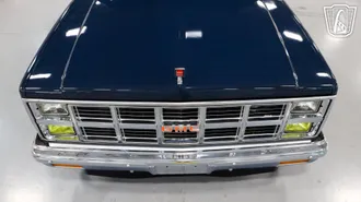 1982 GMC C1500 photo 7