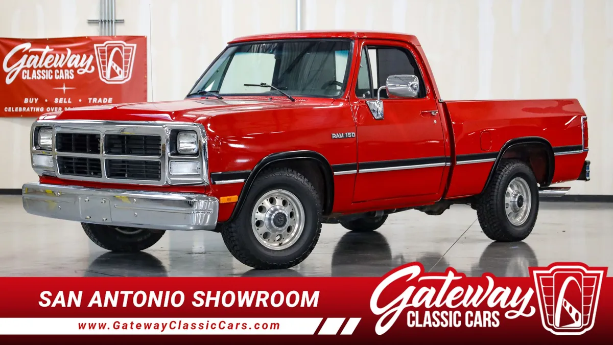 1992 Dodge D150