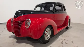 1939 Ford Custom photo 3