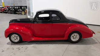 1939 Ford Custom photo 5