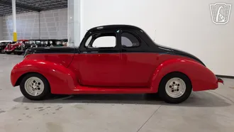1939 Ford Custom photo 6