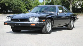 1985 Jaguar XJS photo 3