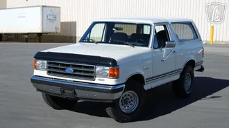 1990 Ford Bronco photo 4