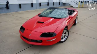 1995 Chevrolet Camaro photo 2