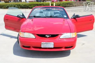 1995 Ford Mustang photo 6