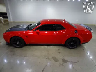 2019 Dodge Challenger photo 6