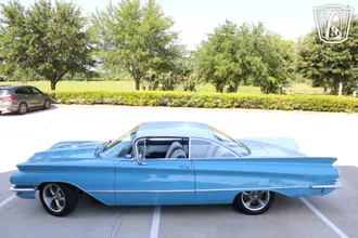 1960 Buick LeSabre photo 2