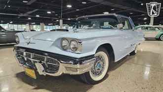 1960 Ford Thunderbird photo 3