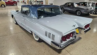 1960 Ford Thunderbird photo 7
