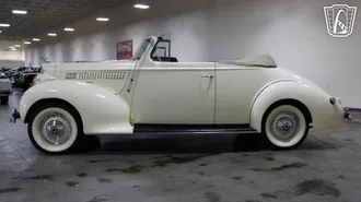 1939 Packard 110 photo 5