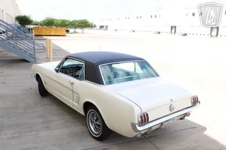 1966 Ford Mustang photo 6