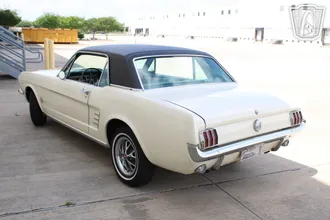 1966 Ford Mustang photo 7