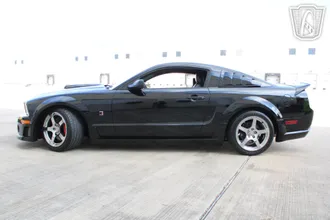 2007 Ford Mustang photo 4