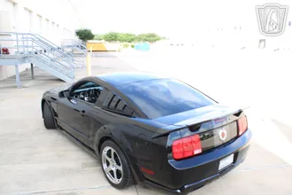 2007 Ford Mustang photo 5