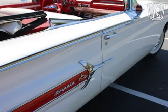 1960 Chevrolet Impala photo 6