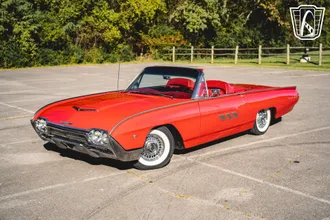1963 Ford Thunderbird photo 3