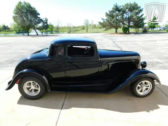 1933 Plymouth Coupe photo 6