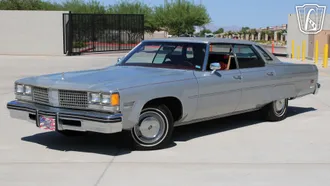 1976 Oldsmobile 98 photo 3