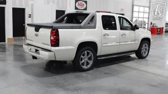 2008 Chevrolet Avalanche photo 4