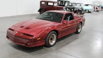 1989 Pontiac Firebird Trans-Am photo 2