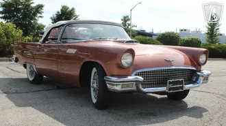 1957 Ford Thunderbird photo 2