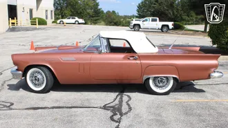 1957 Ford Thunderbird photo 7