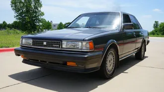1987 Toyota Cressida photo 3