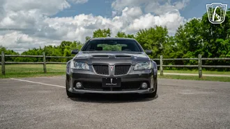 2009 Pontiac G8 photo 3