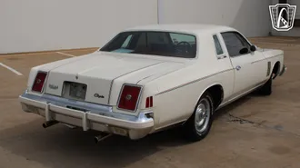 1979 Chrysler 300 photo 2