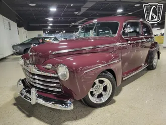 1946 Ford Standard / Deluxe photo 3