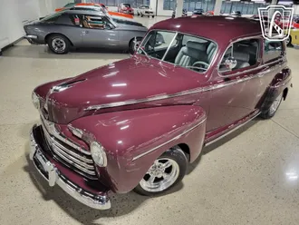 1946 Ford Standard / Deluxe photo 4