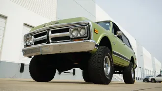 1971 GMC Jimmy photo 4