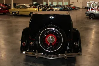 1934 Ford Roadster Model 40 Deluxe photo 4
