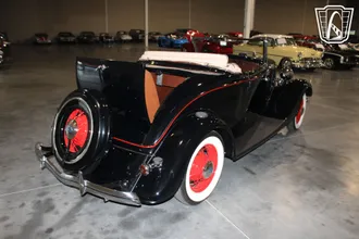 1934 Ford Roadster Model 40 Deluxe photo 5