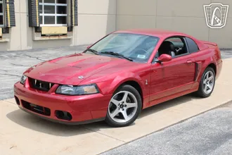 2003 Ford Mustang SVT Cobra photo 2