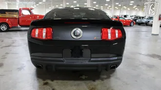 2012 Ford Mustang photo 5