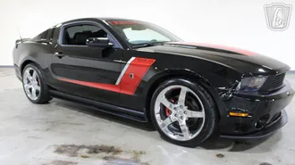 2012 Ford Mustang photo 6