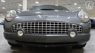 2003 Ford Thunderbird photo 4