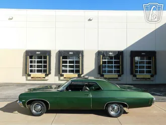 1970 Chevrolet Impala photo 2
