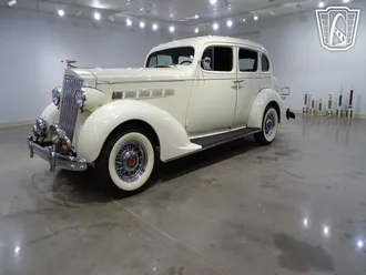1936 Packard Eight Sedan photo 2