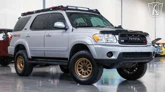 2002 Toyota Sequoia photo 5