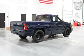 2007 Chevrolet Silverado photo 4