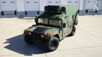 1991 Am General Humvee photo 2