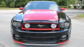 2013 Ford Mustang photo 6