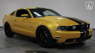 2011 Ford Mustang GT photo 3