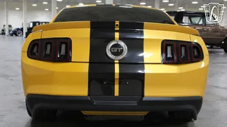2011 Ford Mustang GT photo 5