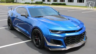 2018 Chevrolet Camaro photo 3