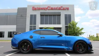 2018 Chevrolet Camaro photo 4