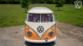 1975 Volkswagen Kombi photo 2